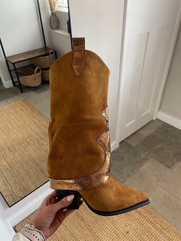 '𝒮𝒶𝓃𝒹𝓎' Cowboy Boots
