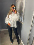 '𝒢𝑒𝑜𝓇𝑔𝒾𝑒' White shirt