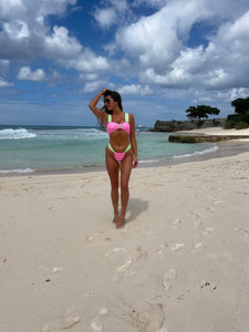 '𝒜𝓋𝒶' Bikini