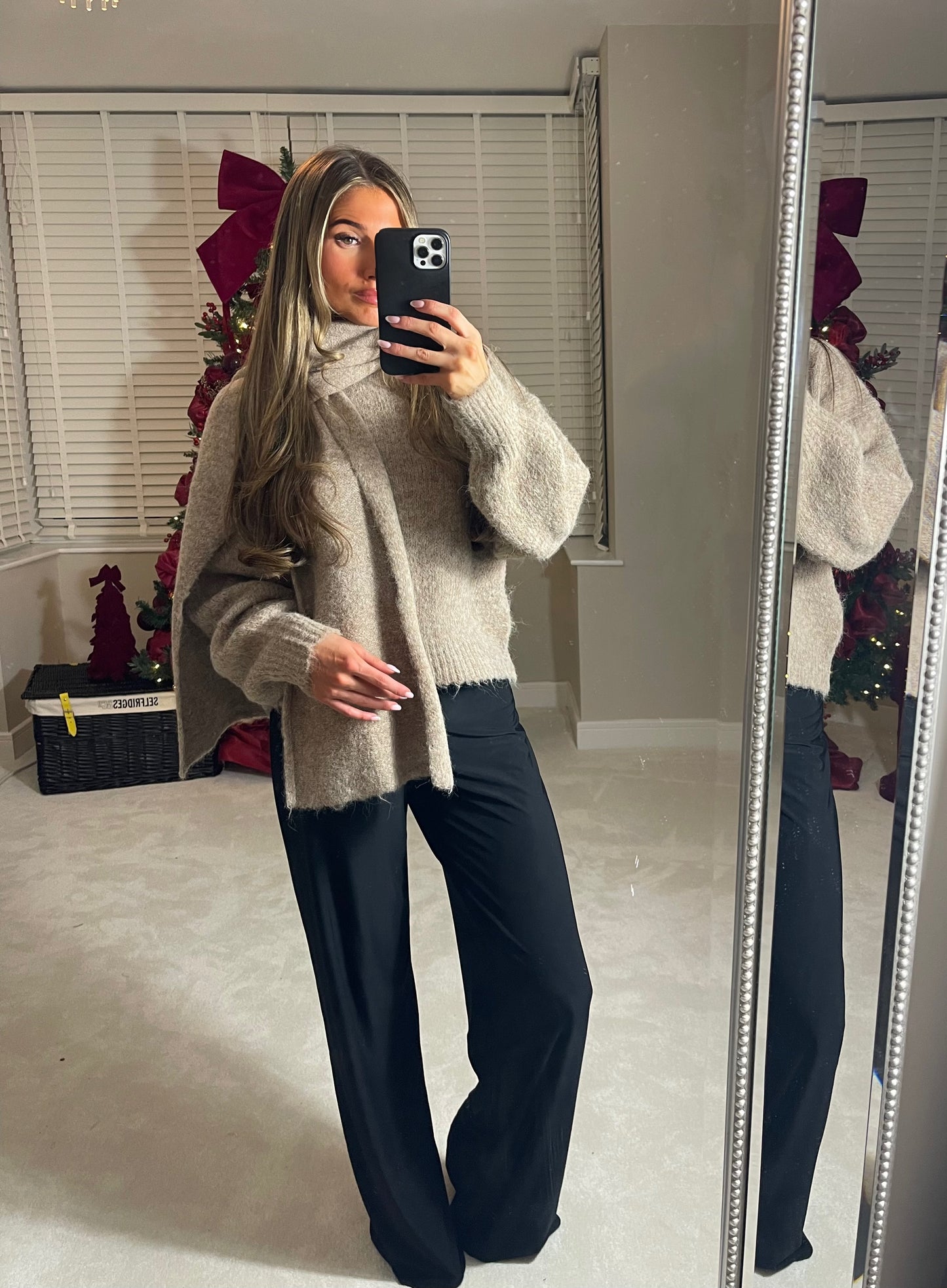 Knit Jumper With Scalf