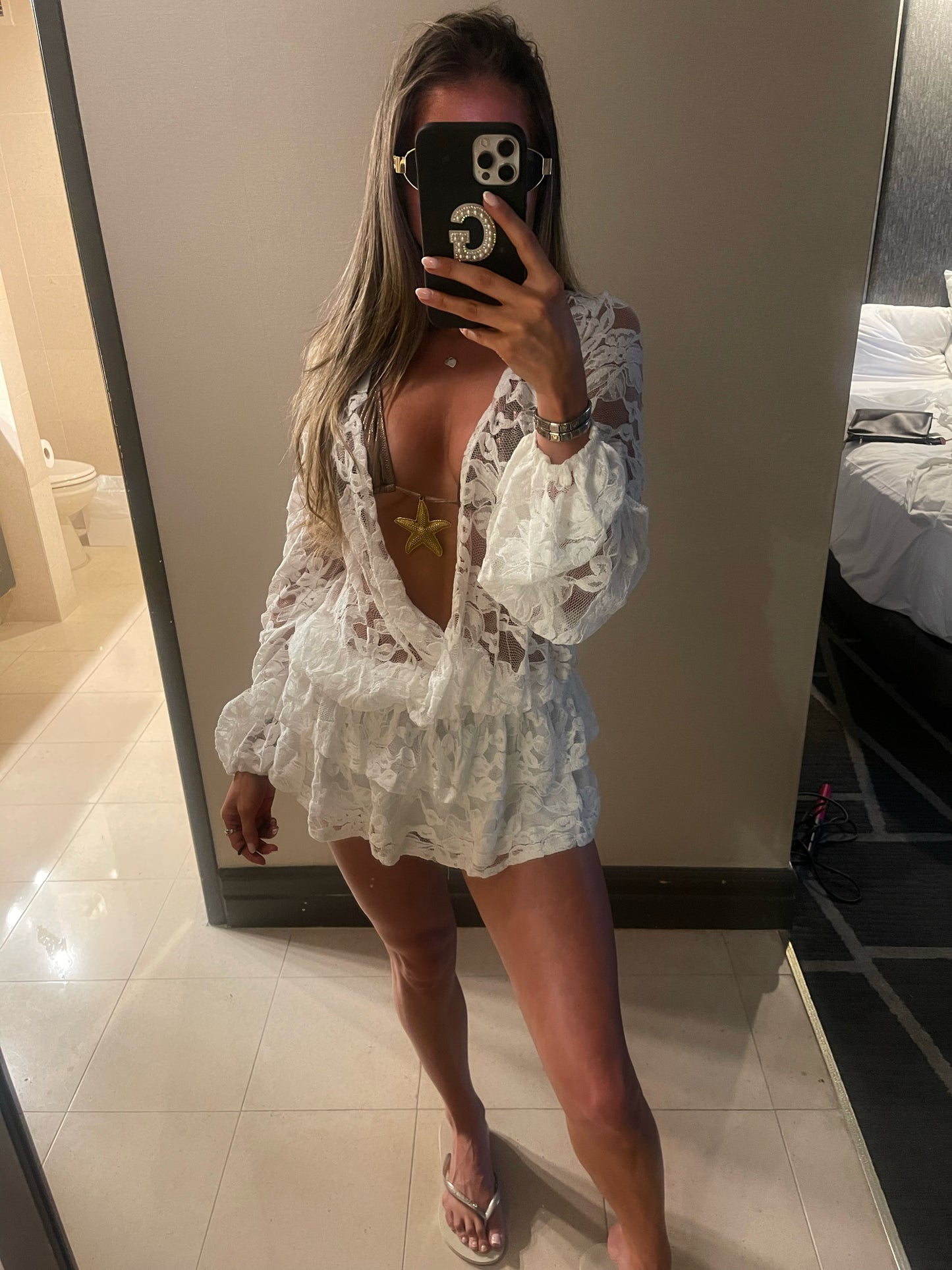 ‘𝐻𝒶𝓇𝓇𝒾𝑒𝓉’ lace ruffle skirt beach dress