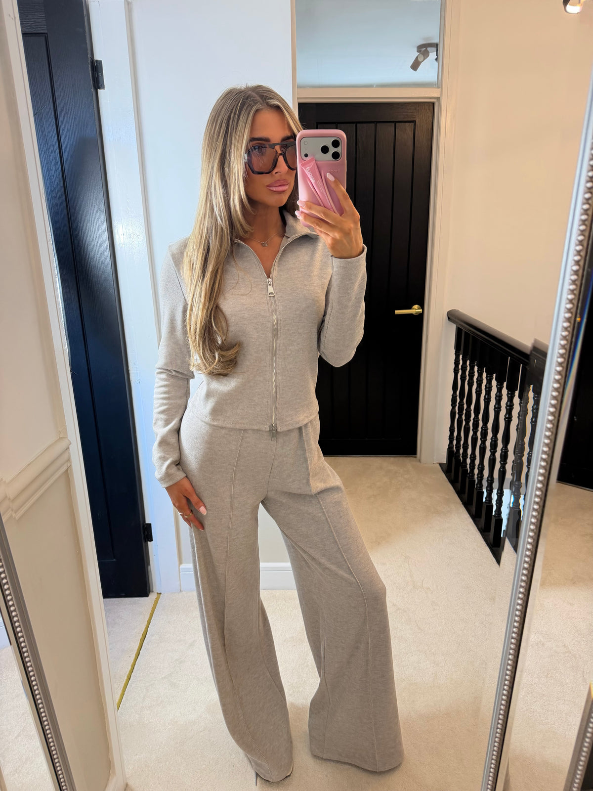 Daily Zip through lounge (Grey)