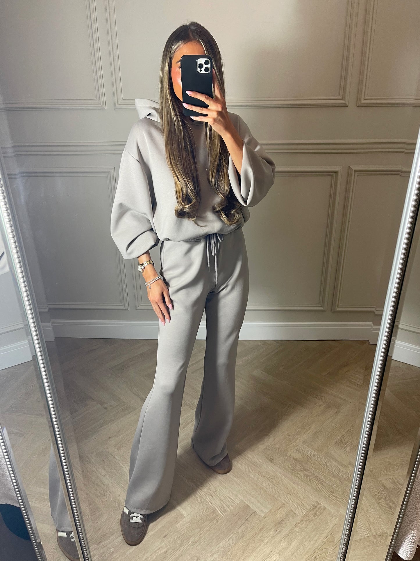 Flare Hood Tracksuit (Taupe)