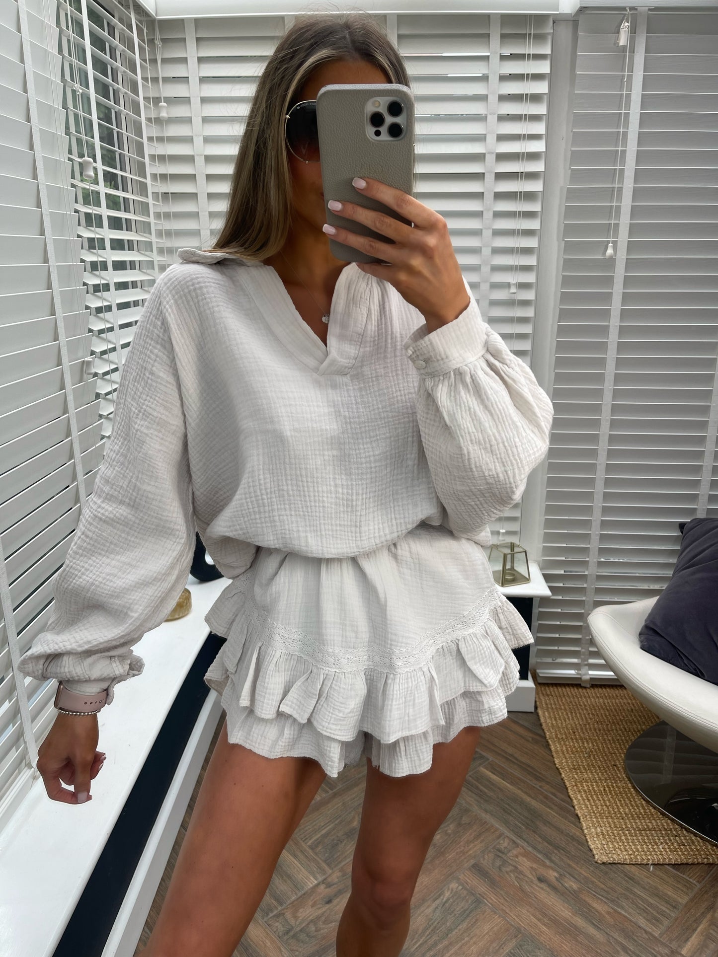 ‘𝒜𝓇𝒾𝒶’ frill cheesecloth co ord (beige)