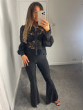 ‘𝑀𝒶𝒹𝒹𝒾𝓈𝑜𝓃’ lace blouse