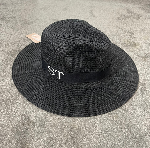 𝒫𝑒𝓇𝓈𝑜𝓃𝒶𝓁𝒾𝓈𝑒𝒹 𝒮𝓉𝓇𝒶𝓌 𝐹𝑒𝒹𝑜𝓇𝒶 𝐻𝒶𝓉 (Black)
